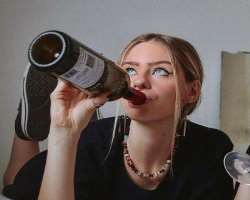 Valentina Schulz consuming alcohol